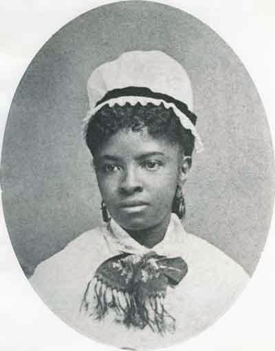 blog pic - 10 women in medicine.png