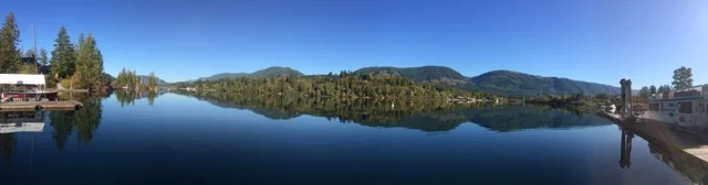 island houseboats.jpg