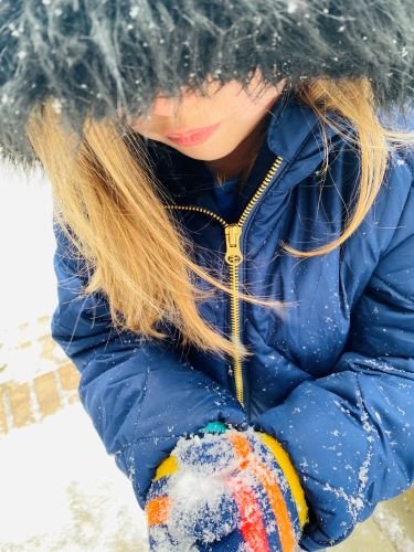 Stock Photo Girl Snow (1).jpeg