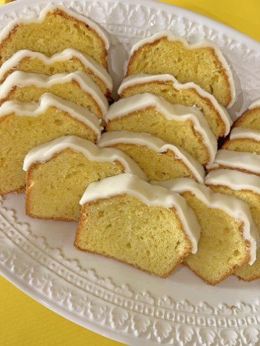 Stock Photo Sunshine Party Cake.jpg