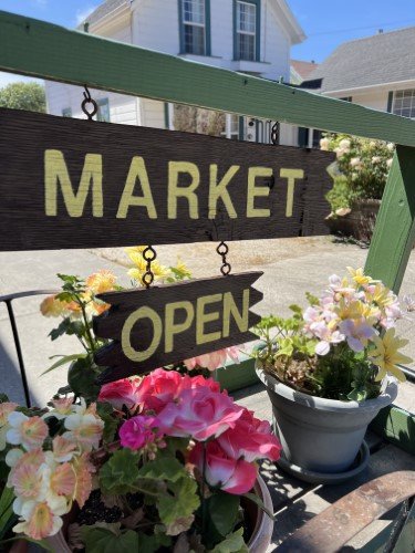 Stock Photo Market Open Sign.jpeg