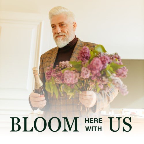 CAIG2737-Senior Bloom Here.jpg