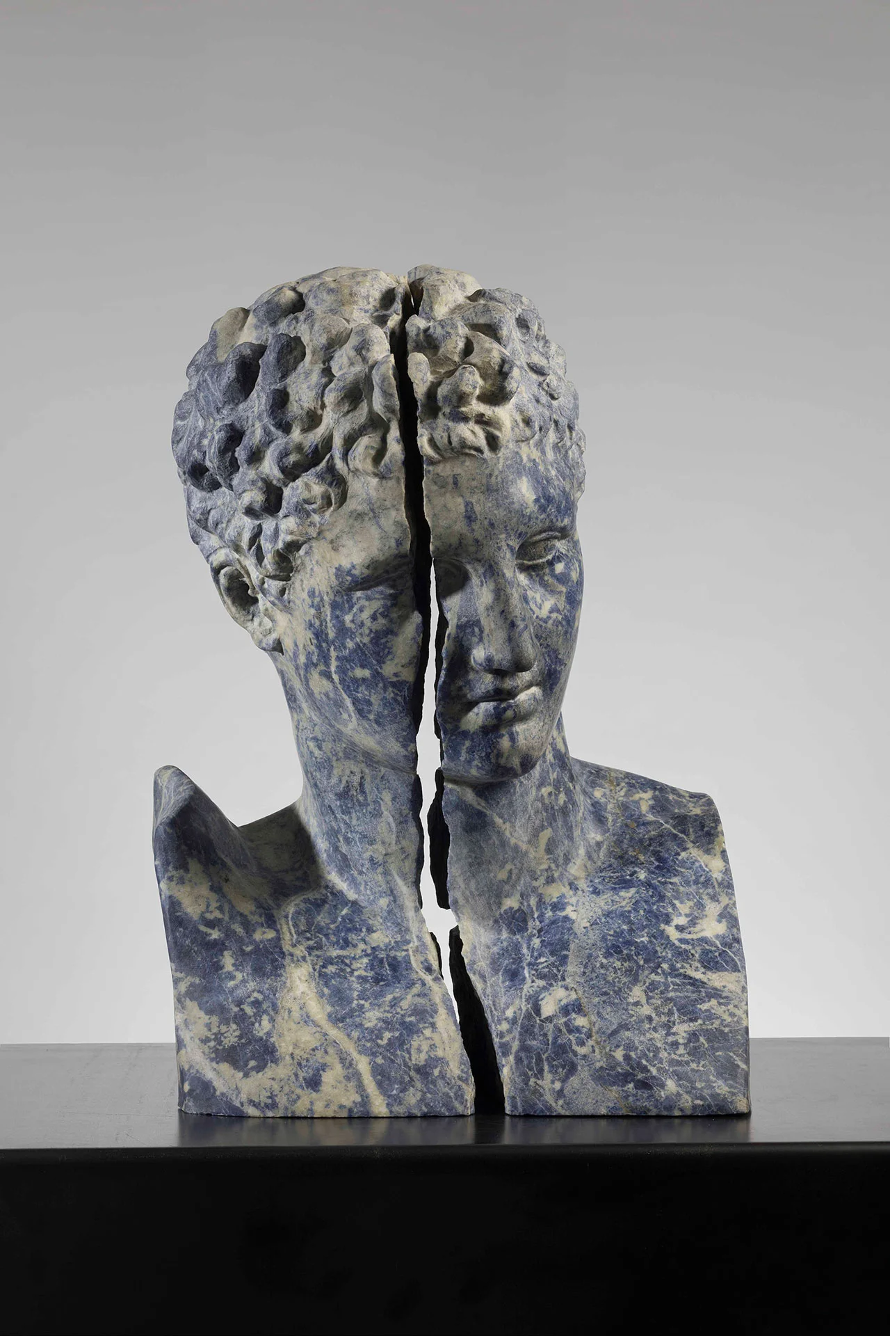 pelletti-broken-blue.jpg