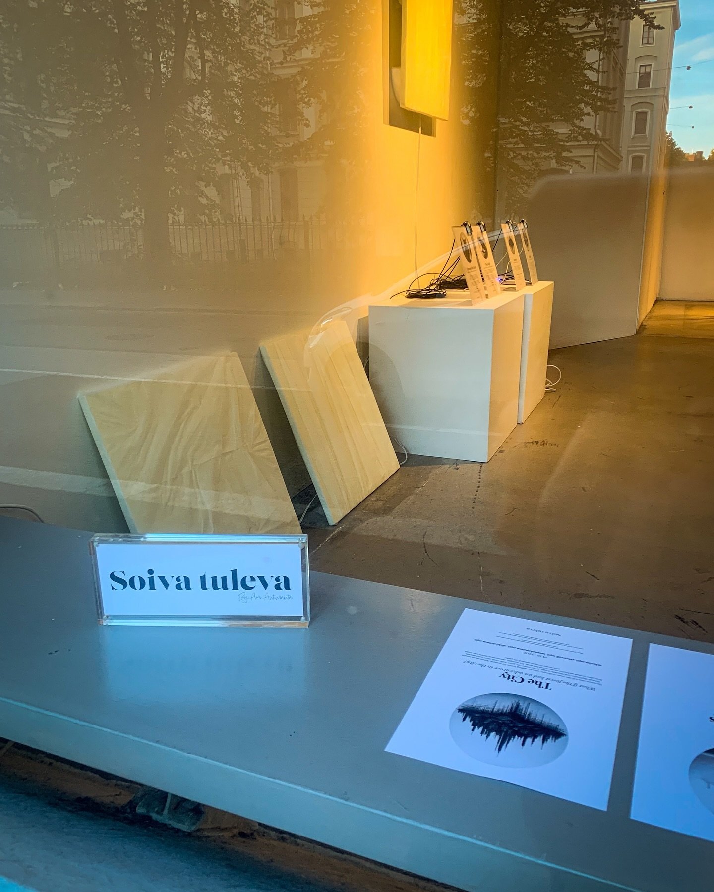 Viikonlopun n&auml;yttelyohjelmassa:

Lauantaina 31.8. Soiva tuleva teos juhlii Suomen luonnon p&auml;iv&auml;&auml;!
Suomen luonnon p&auml;iv&auml; on vuosittain elokuun viimeiseen lauantaihin sijoittuva teemap&auml;iv&auml;, jonka tarkoituksena on 