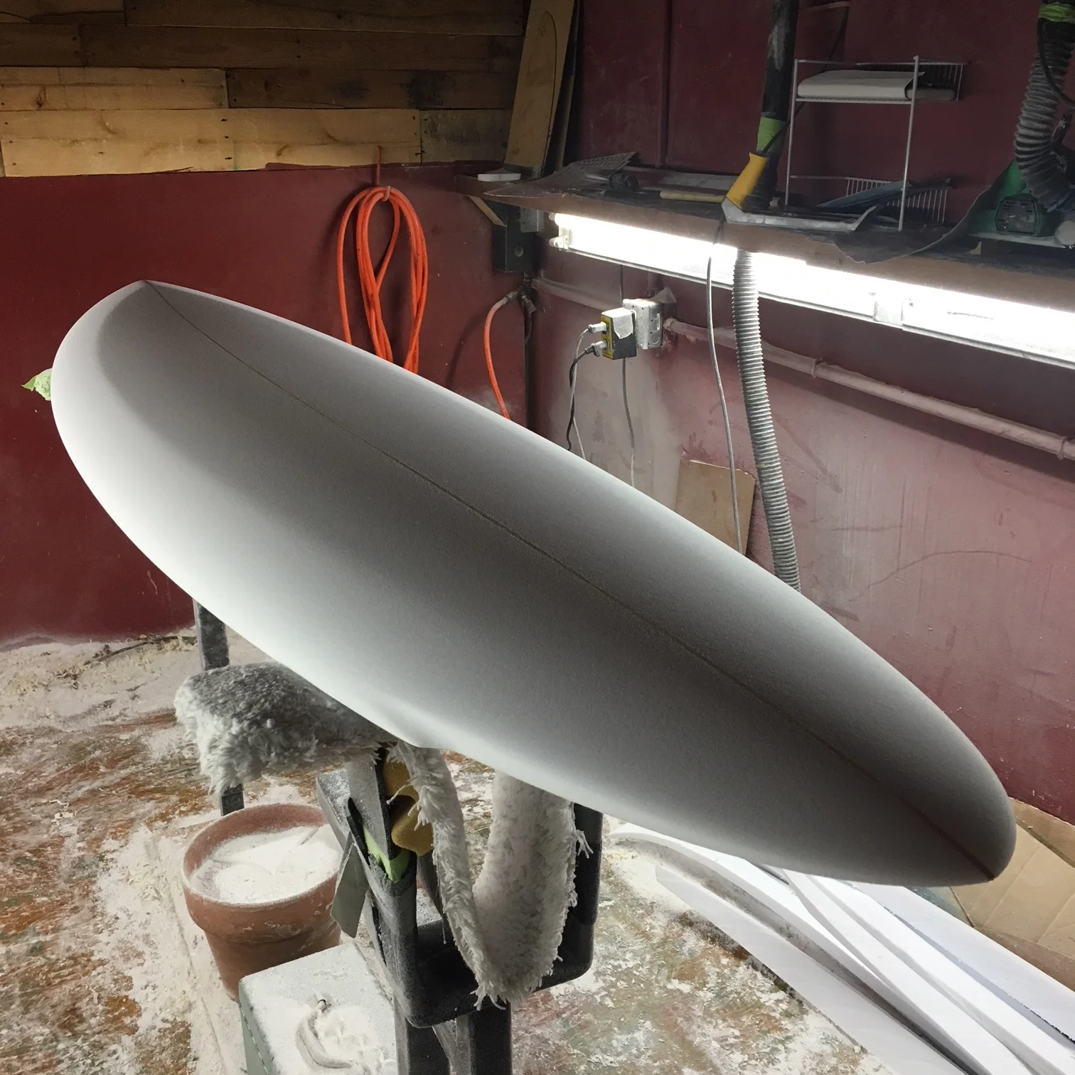 Ryan Lovelace Surf Craft 6’9” シングルフィン Cookin! Last week was a fun one, 29 custom handshapes over 8