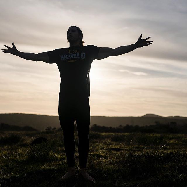 FREEDOM?
•
What’s your version of freedom and what does it mean to you?
•
Lmk in the comments belloooww 📝
•
@calicamaro with the 🔥📷
.
.
.
.
.
.
#EATtheworld
________________________________________________________#strengthfeed #igfitspo #gymrats #gymfam #gymday #gymfit #iifymfood #diets #dietgram #dietgram #strongfirst #strongest #strongbody #strongmind #strongbodystrongmind #strengthening #strengthen #leanbody #leangains #flexfit #exercisedaily #weightlift #lightweightbaby #powers #deadlifting #aesthetician #aesthetix #motivationgym #grindseason