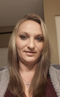 Rhiannon Anunziata “I volunteer because i believe this foundation saves lives! I know because i am one they saved. When i had no where to turn and felt hopeless they reached out and believed in me when no one else did! They go the extra mile to show compassion and love for those in need and I have never seen such self-less people! Love R2R!”