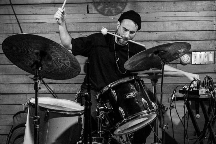 Percussive Resonance