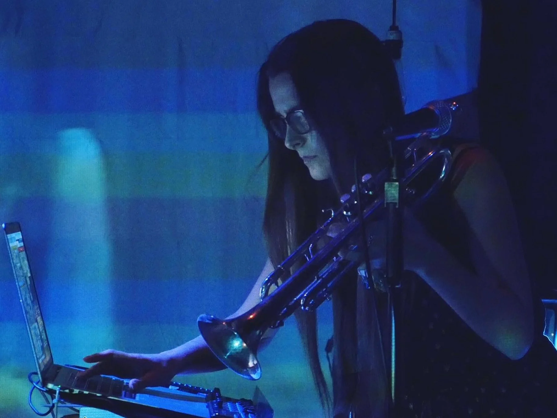 Intimate Shape-Shifting Sounds