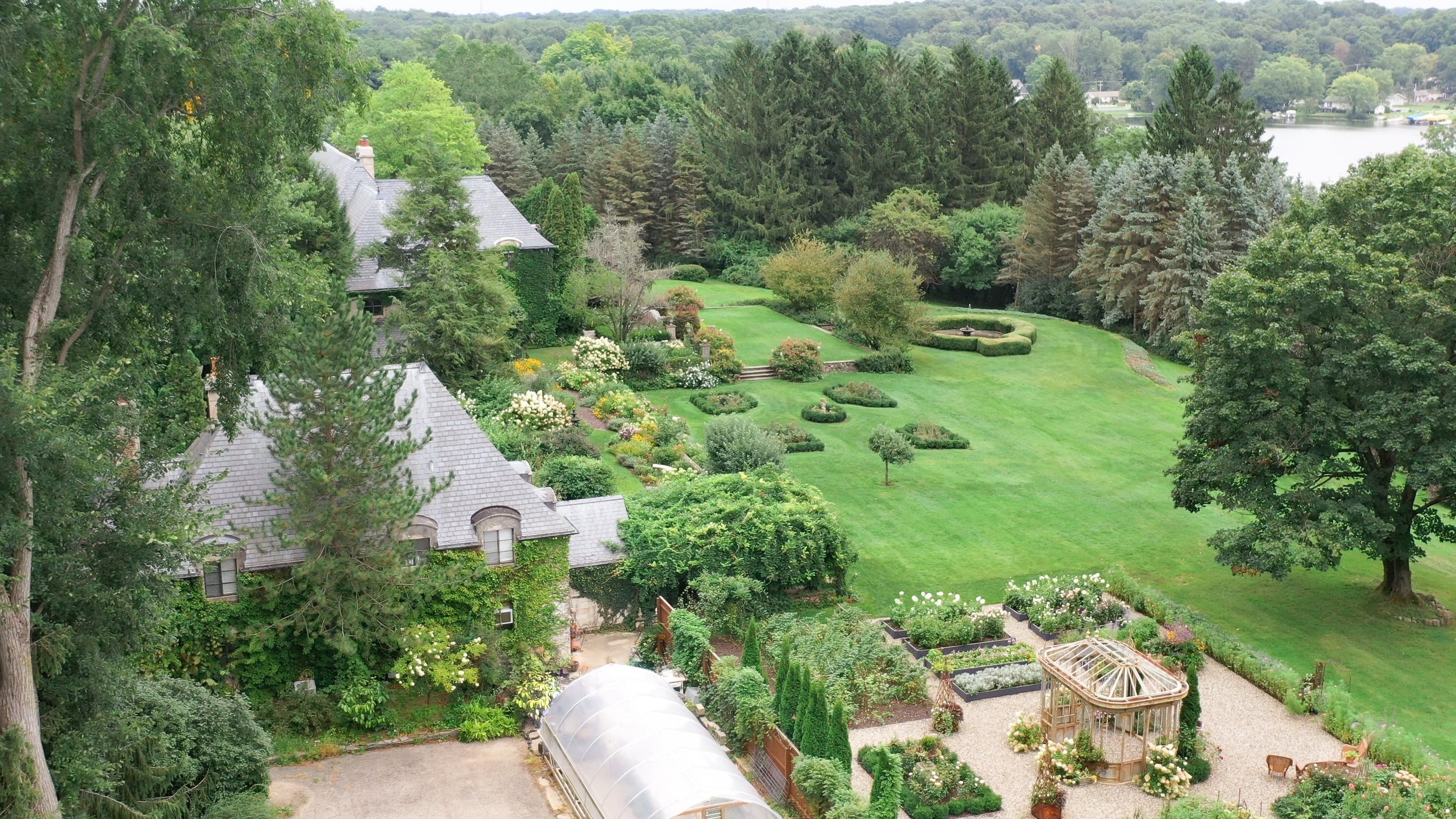 AirBNB_Greencrest_Manor_Michigan-34.jpg