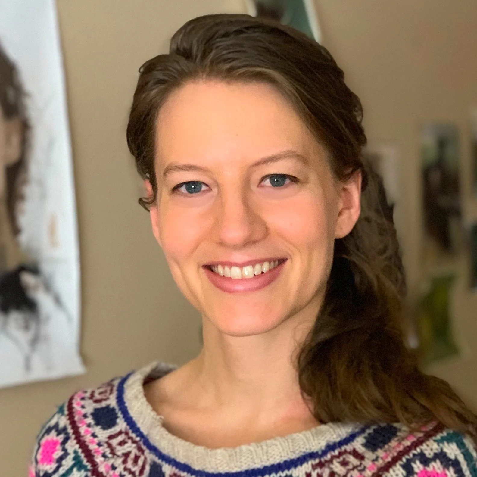 How To Earn A Living Through Blogging with Art Studio Life