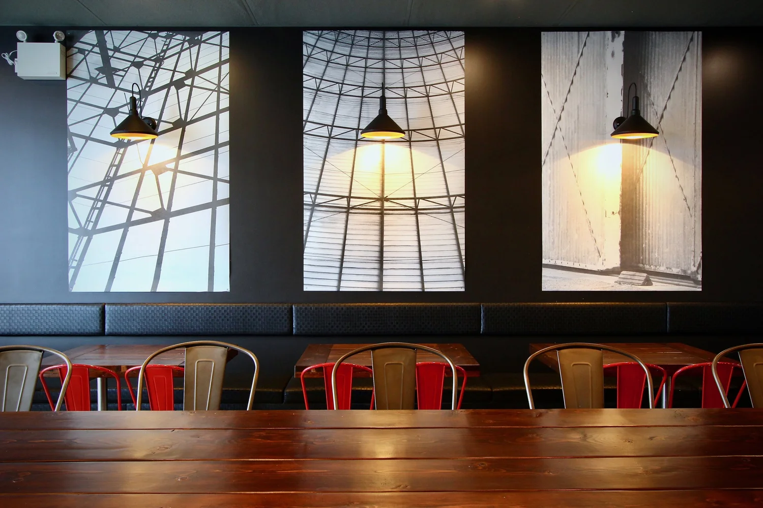 Metric Design commercial interior, Wednesday's Smokey BBQ, Saskatoon