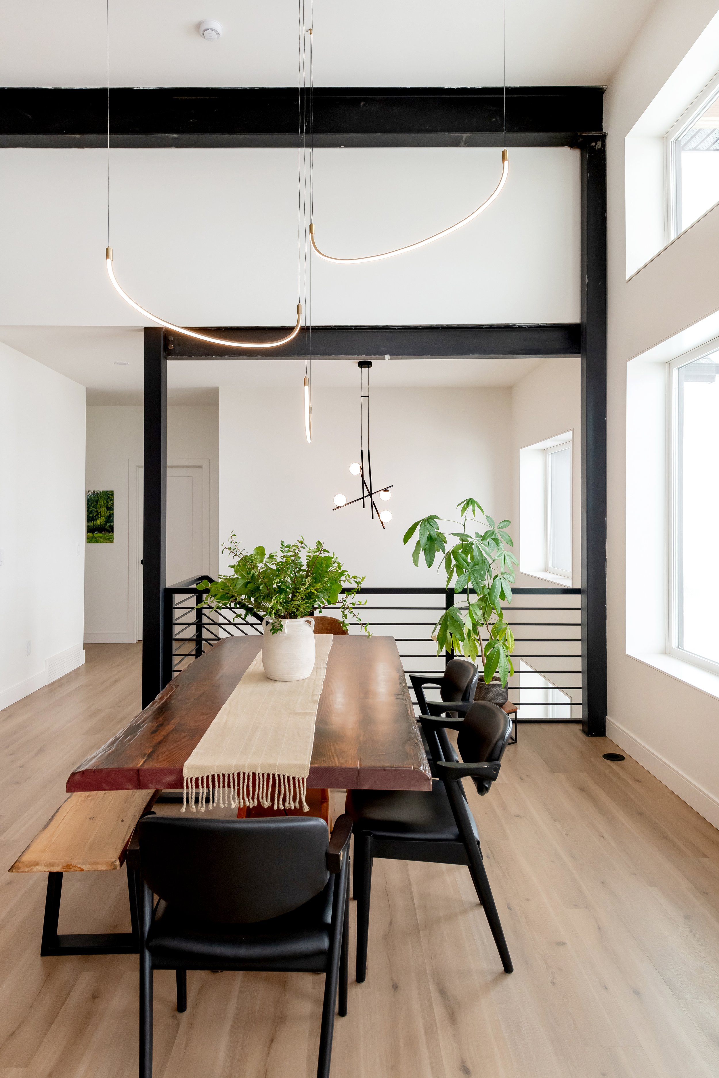 103 82 Sunrise Dr 2026.jpg