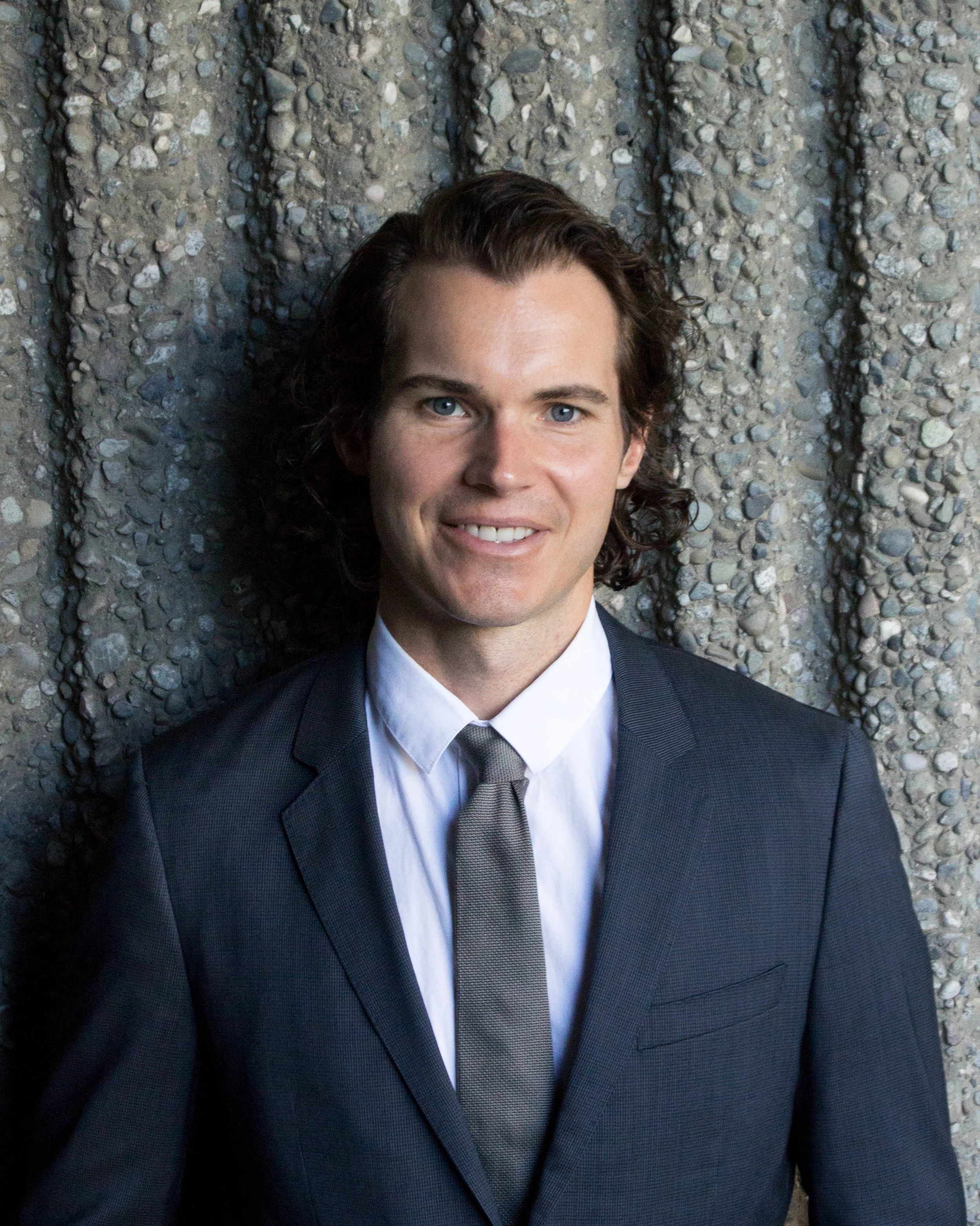 Dr. Robert Lesniak Prosthodontics and Implant Dentistry