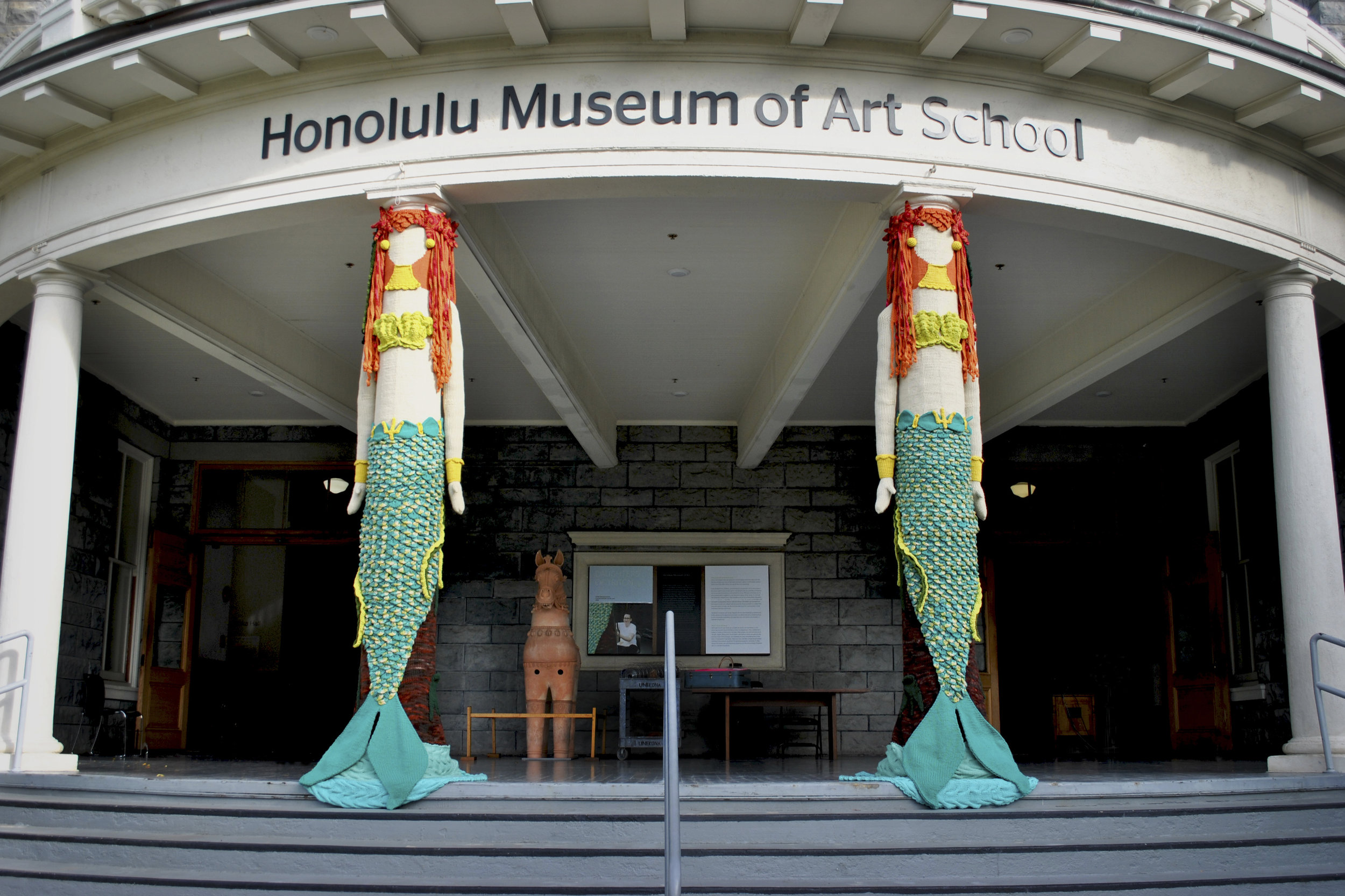 hanasaurusrex_linekona_mermaids_2.jpg