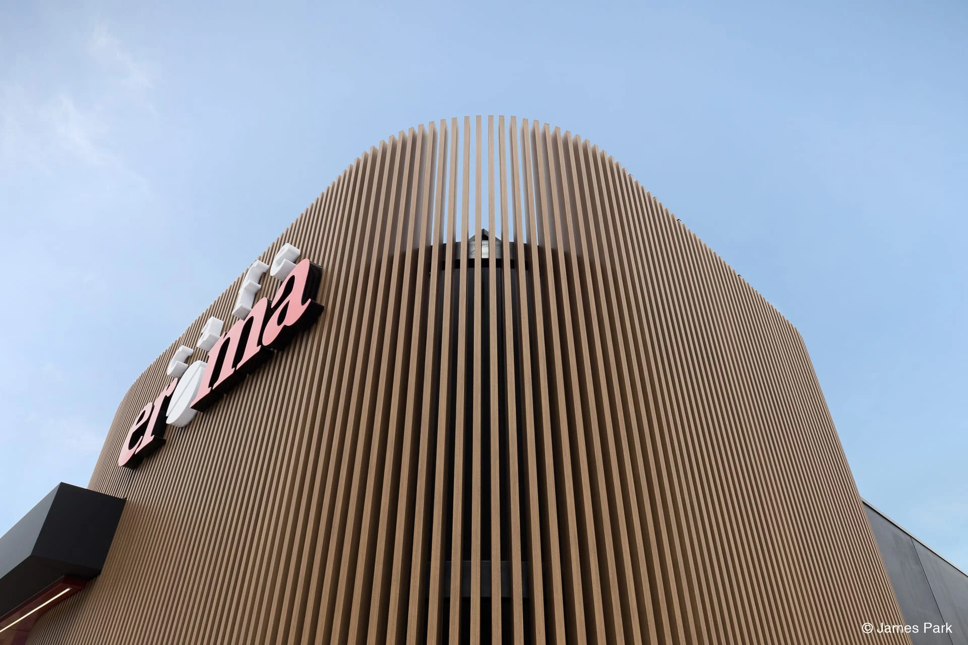 Westside Petroleum - Sebastapol VIC Ever Art Wood® battens - Kabebari 30x85 in Kuri Masame