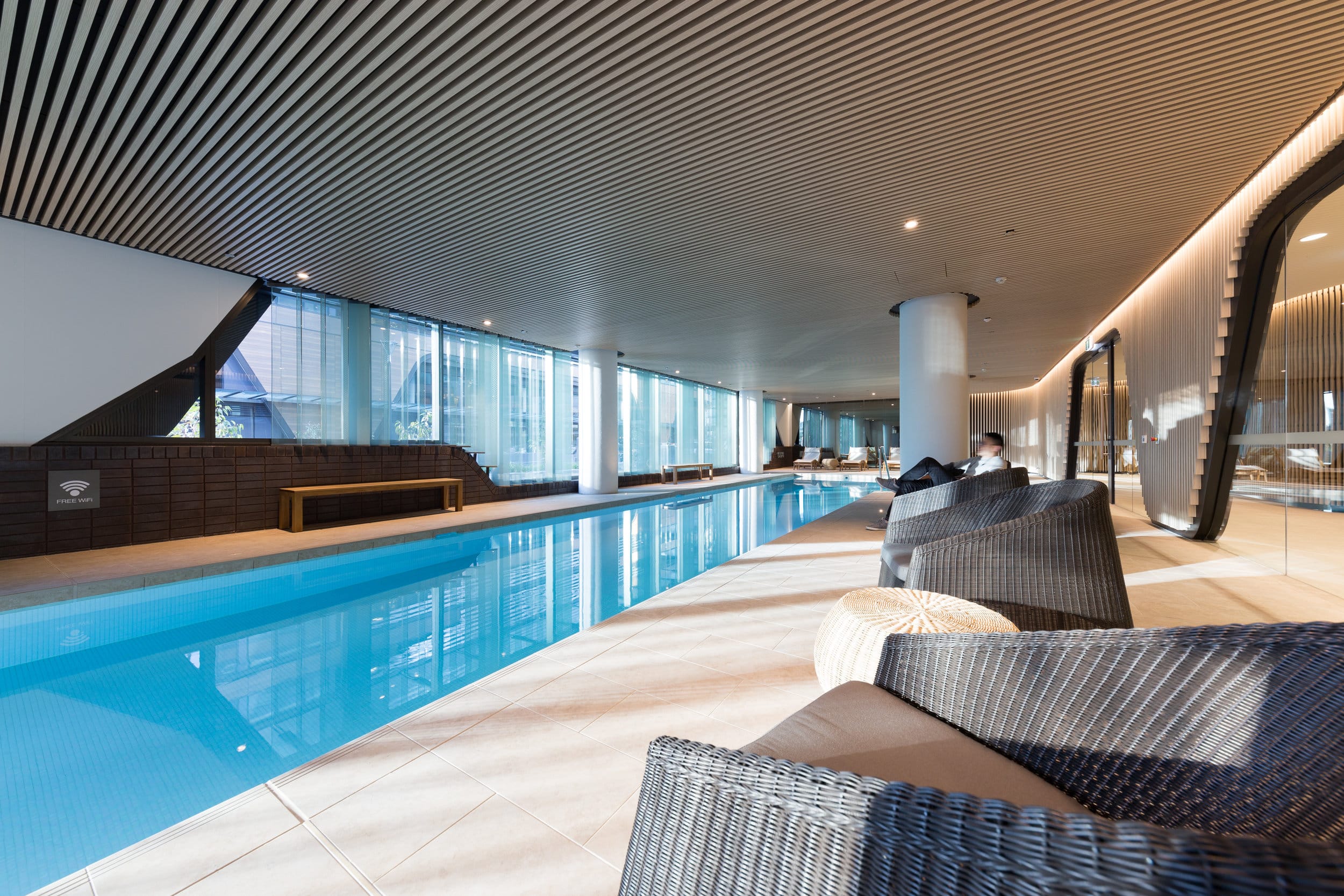  883 Collins St Multi-residential Pool Amenities - Melbourne VIC Ever Art Wood® battens - Kabebari 30x50 in Supuringu Oku 