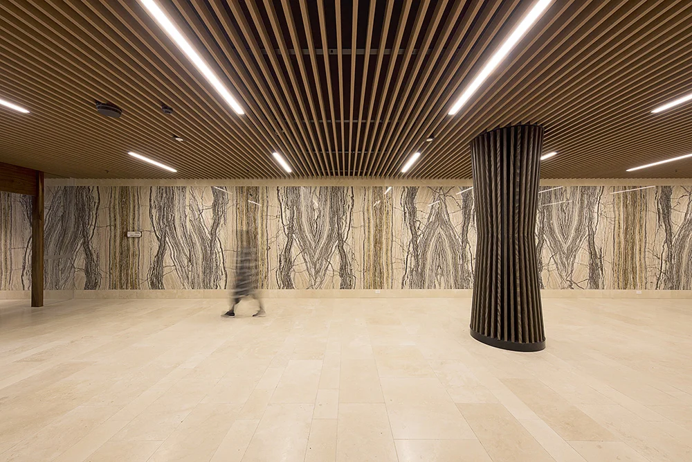 Kabebari-t-suspended-ceiling-queen-street.jpg