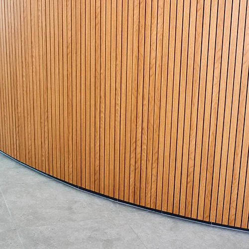 aluminium-slimline-battens-queen-st-brisbane-closeup-interior.jpg