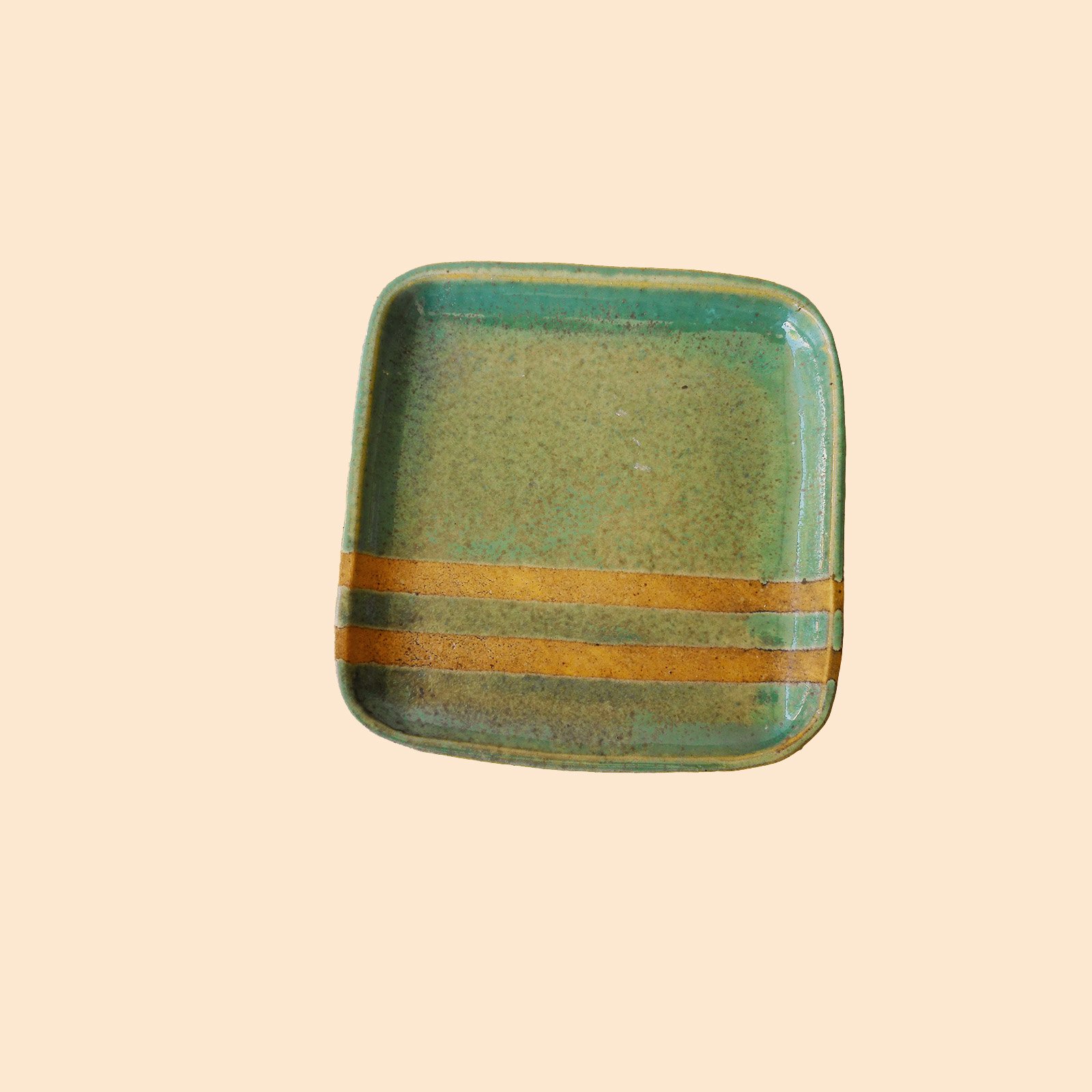 green plate1.jpg