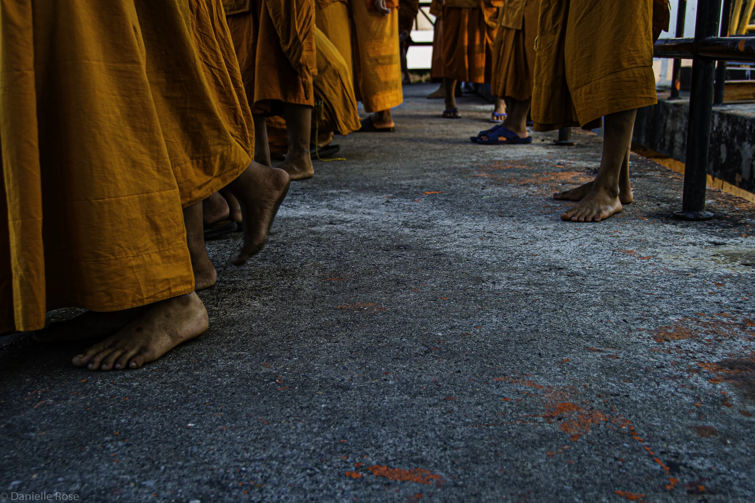 Thailand Monks-4.jpg