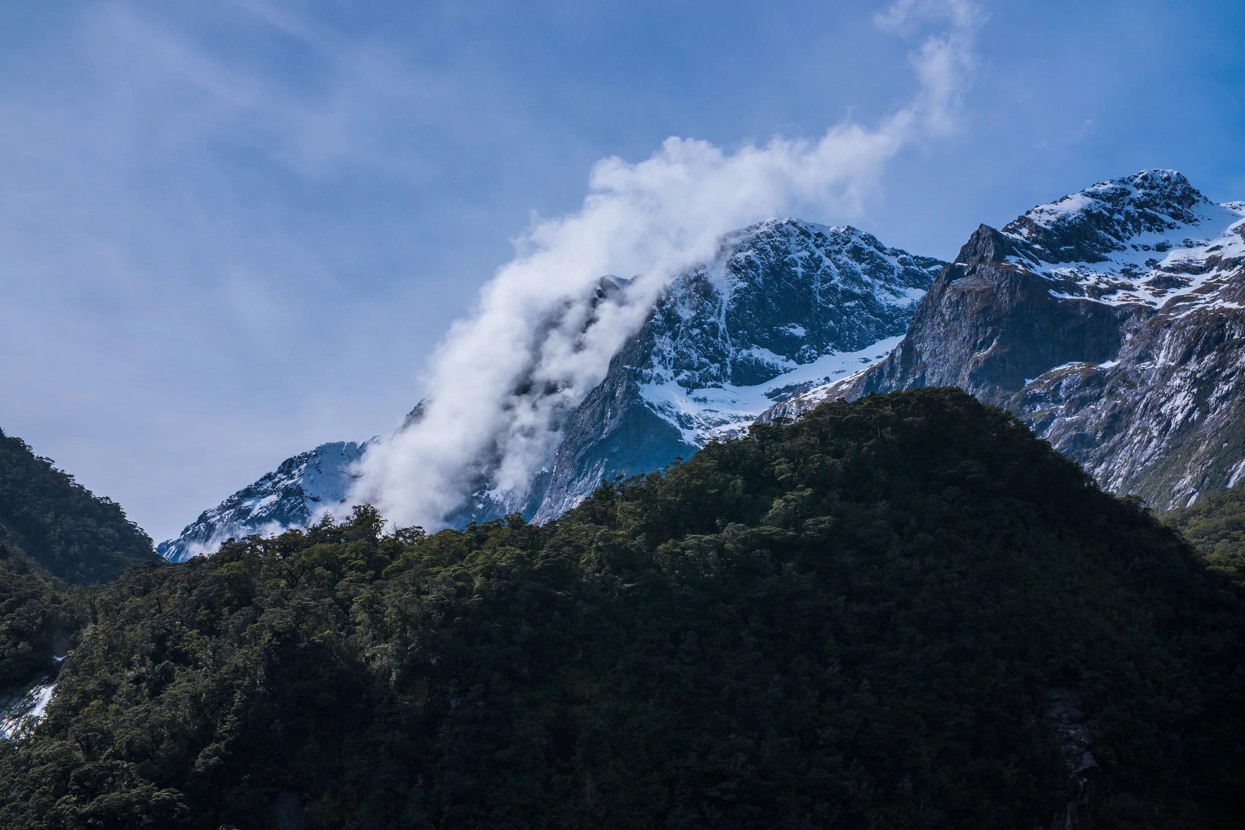 milford sound.jpg