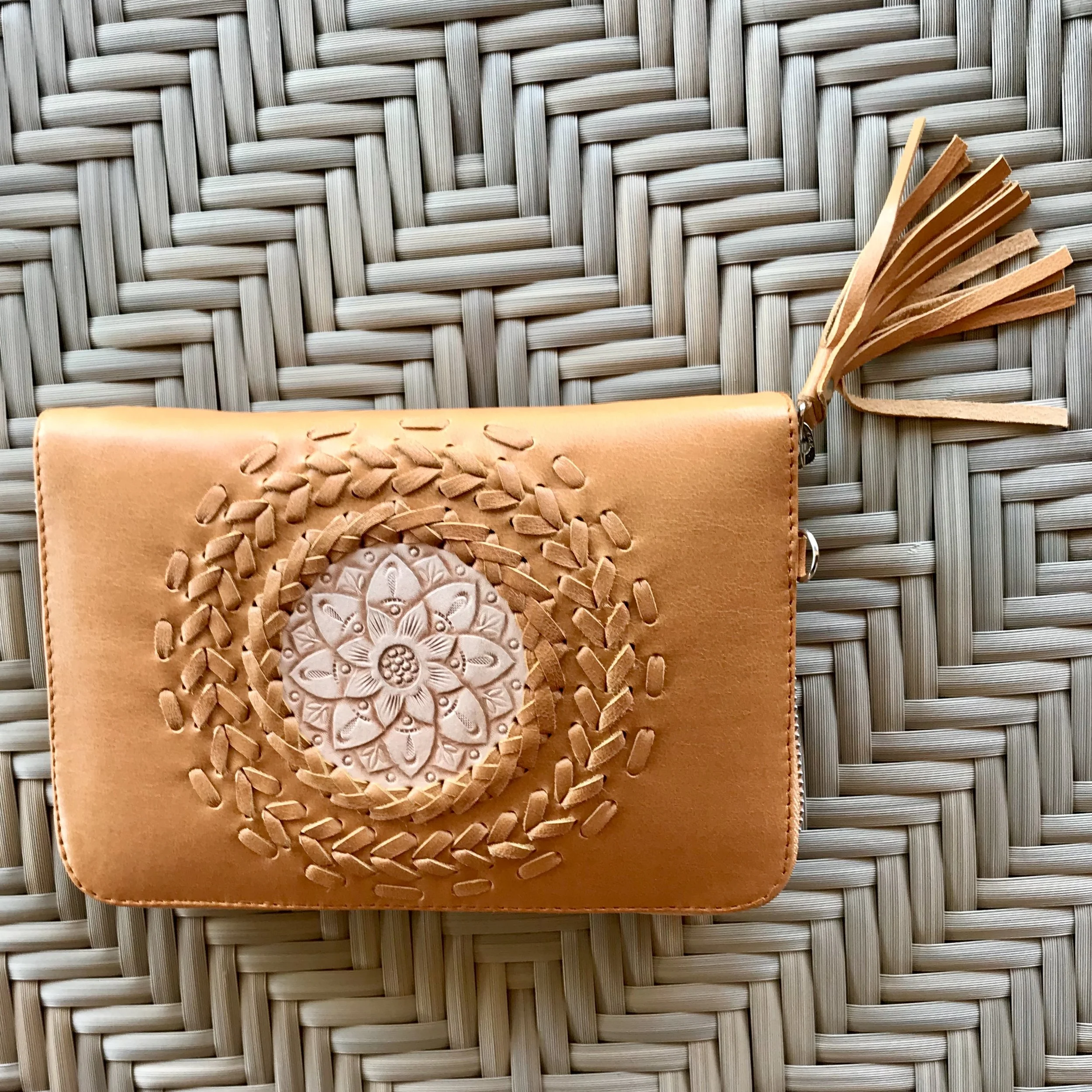 Tan mandala zip around.jpg