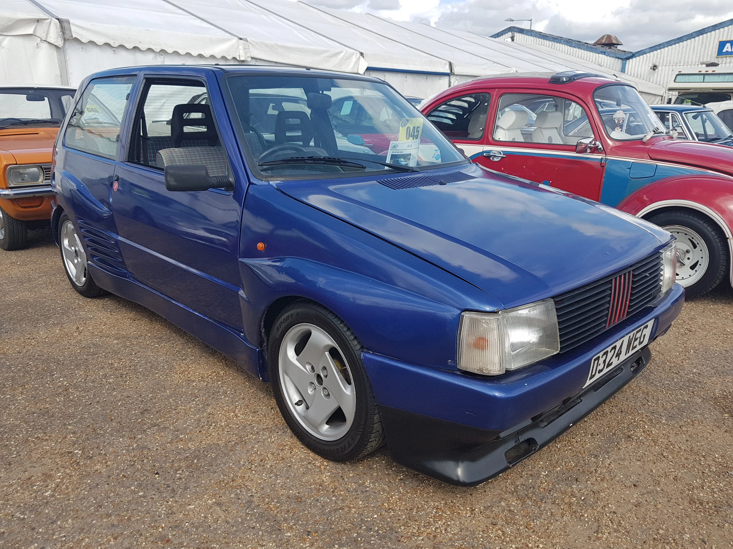 Fiat Uno Turbo.jpg