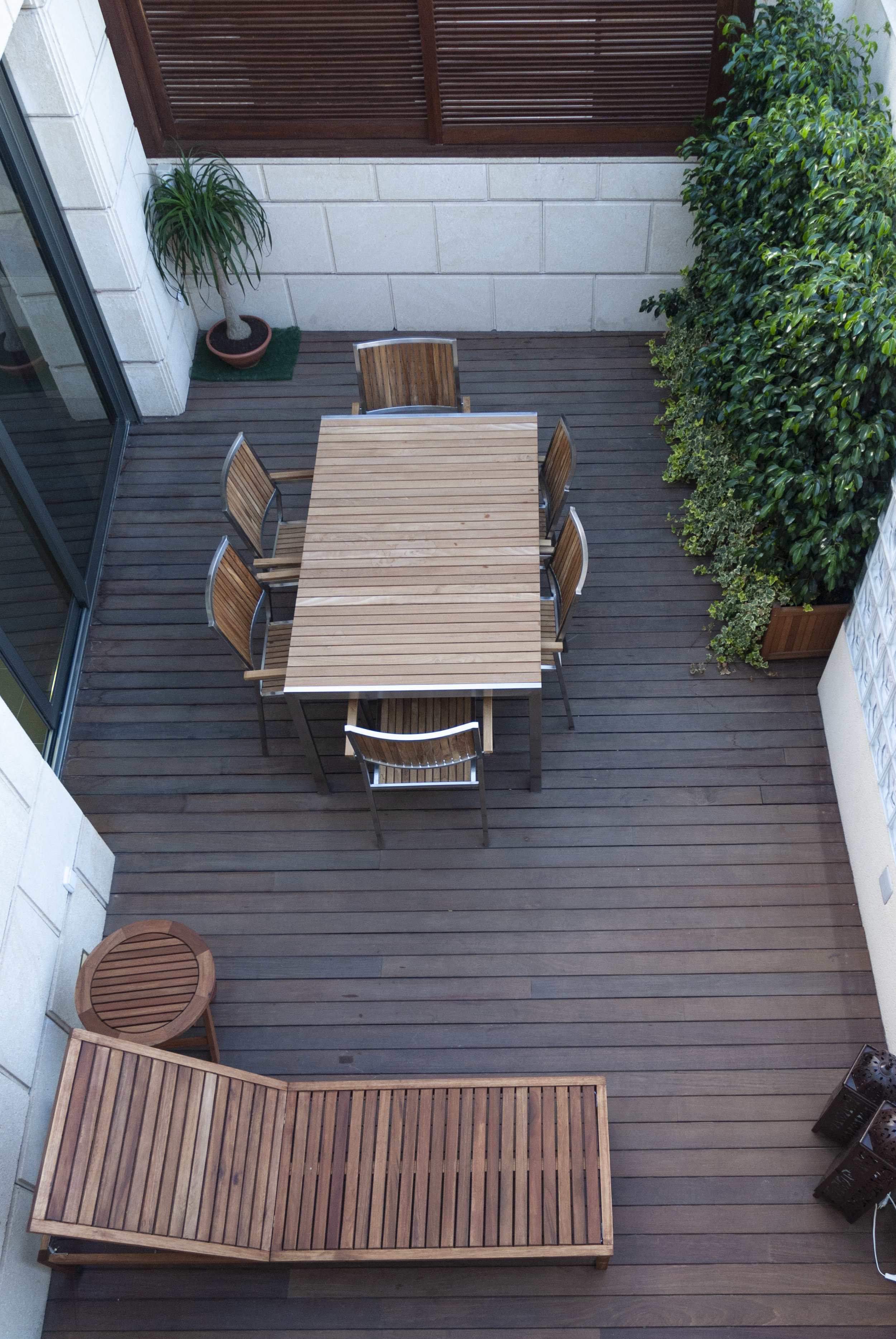 MLORENTE_PATIO.jpg