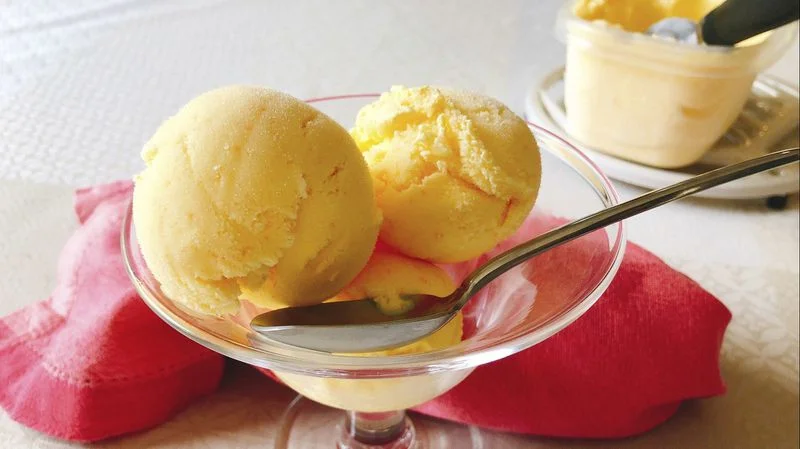 Banana Pudding Ice Cream Cake