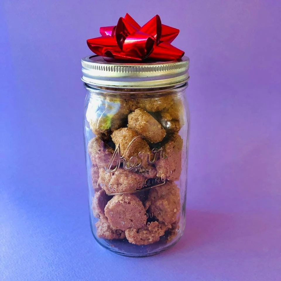 This Ultimate Homemade Candied Nut Makes A Perfect Last Minute Gift