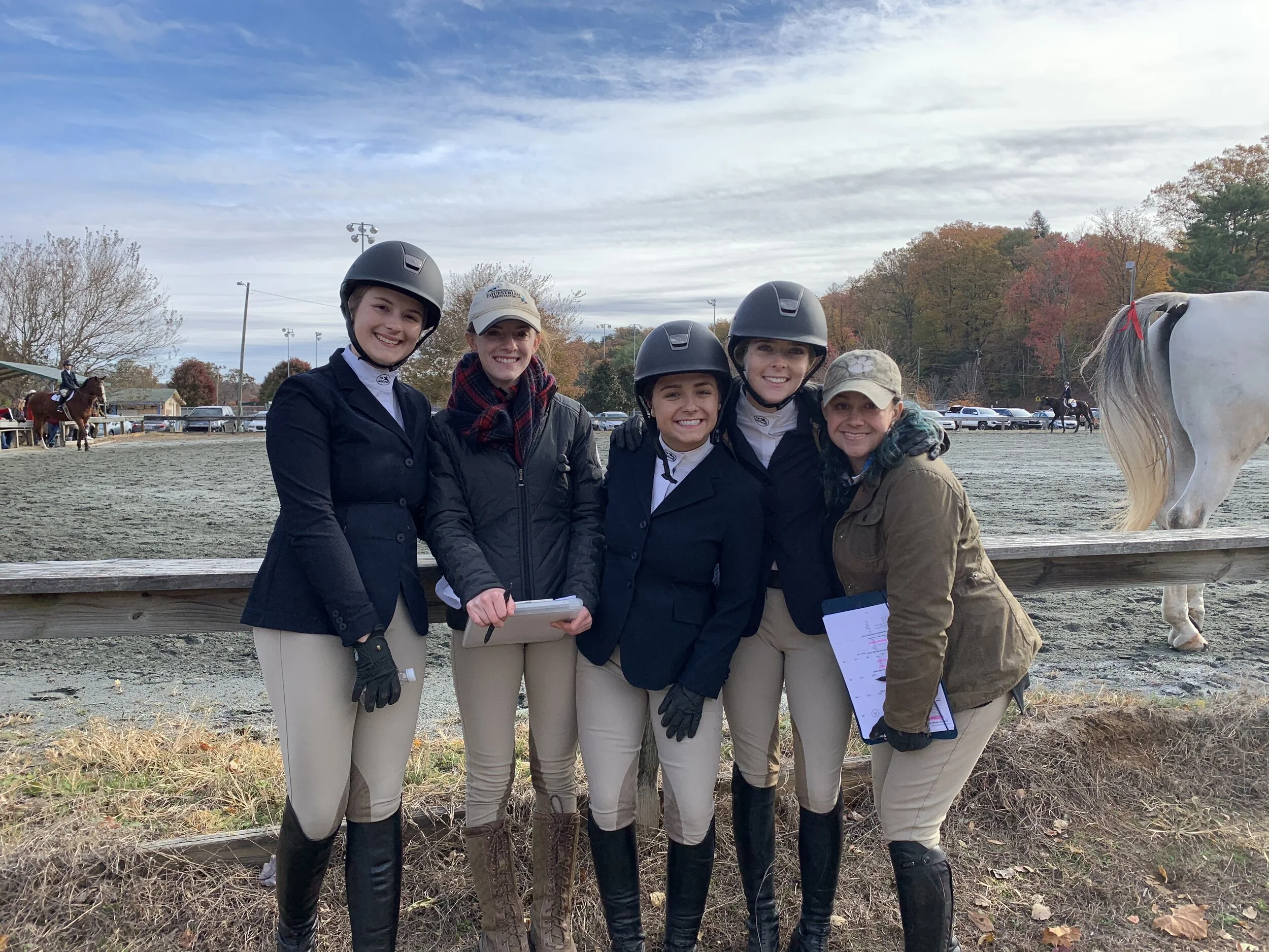 Be  a Part of our Top Call Farm IEA Team