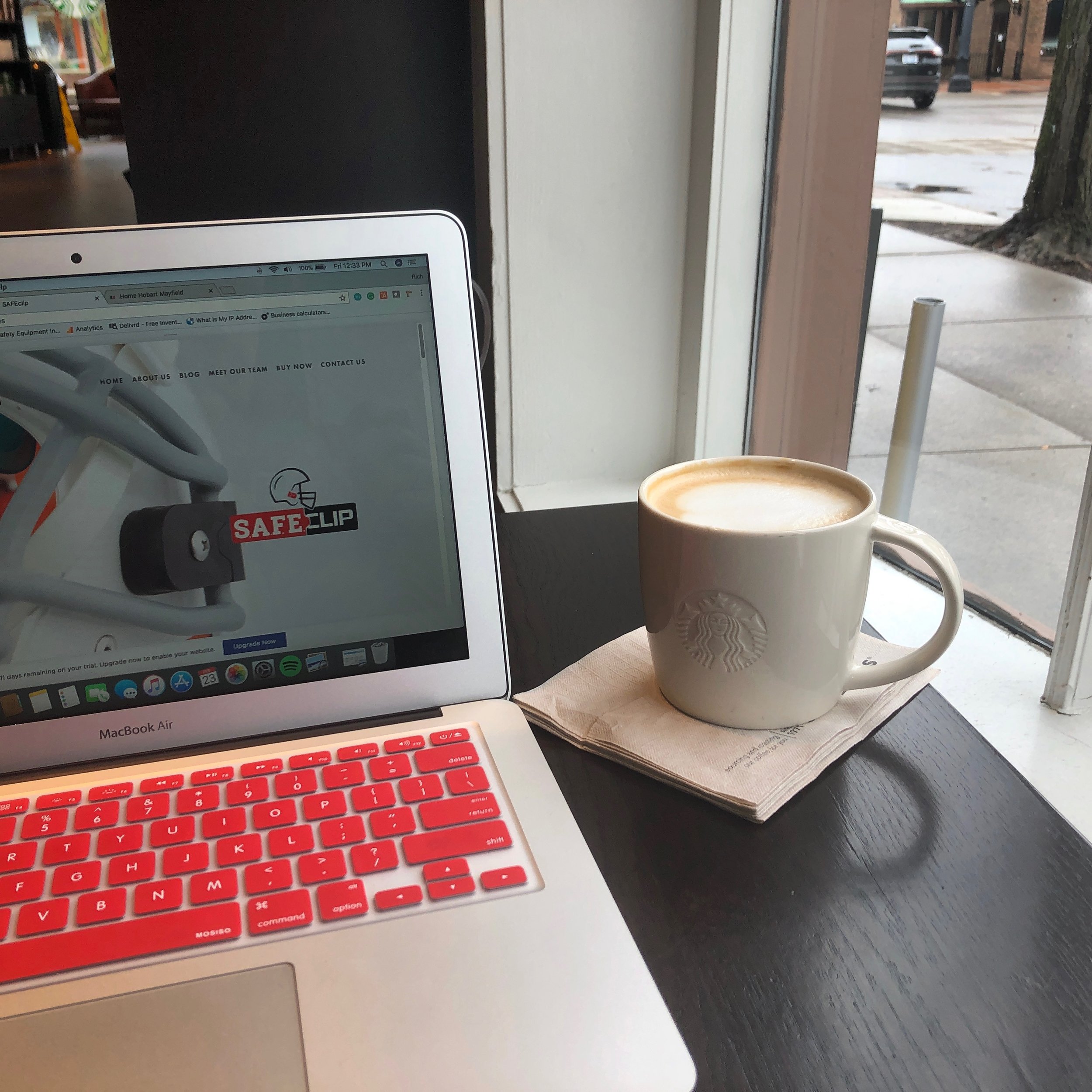 Always ready to work! Always ready for caffein!!