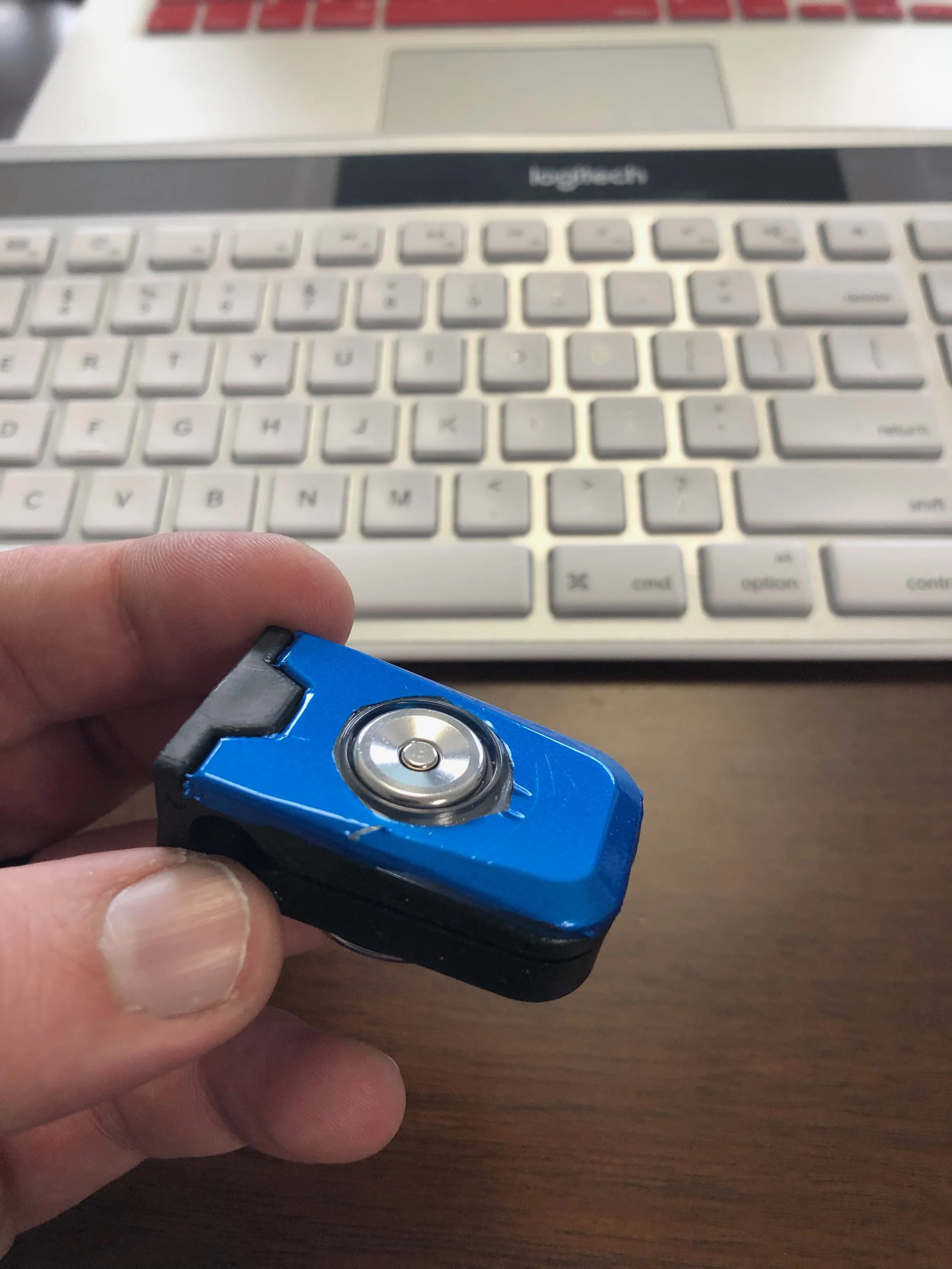 SAFEClip with a possible color option