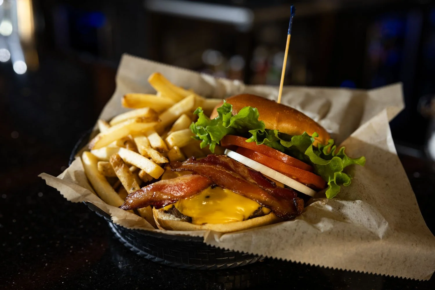 Windward-Bar-Grill-195.jpg