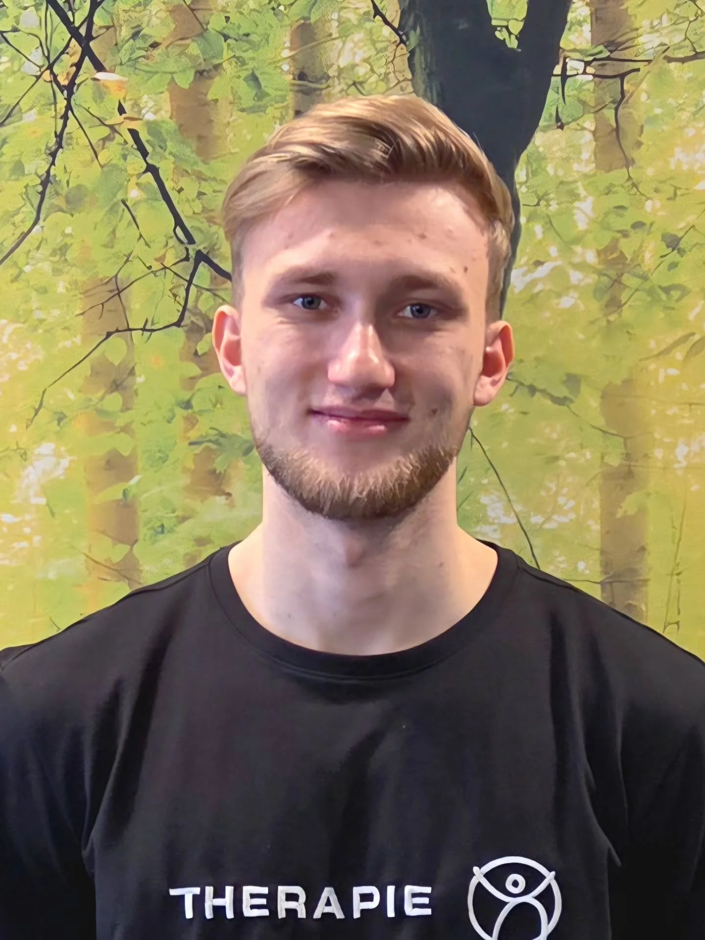Ein neues Gesicht zum neuen Jahr 😃🥳
Alex unterst&uuml;tzt uns ab sofort am Standort Gildestra&szlig;e als Physiotherapeut!

Herzlich Willkommen im Team, wir freuen uns sehr 🤗