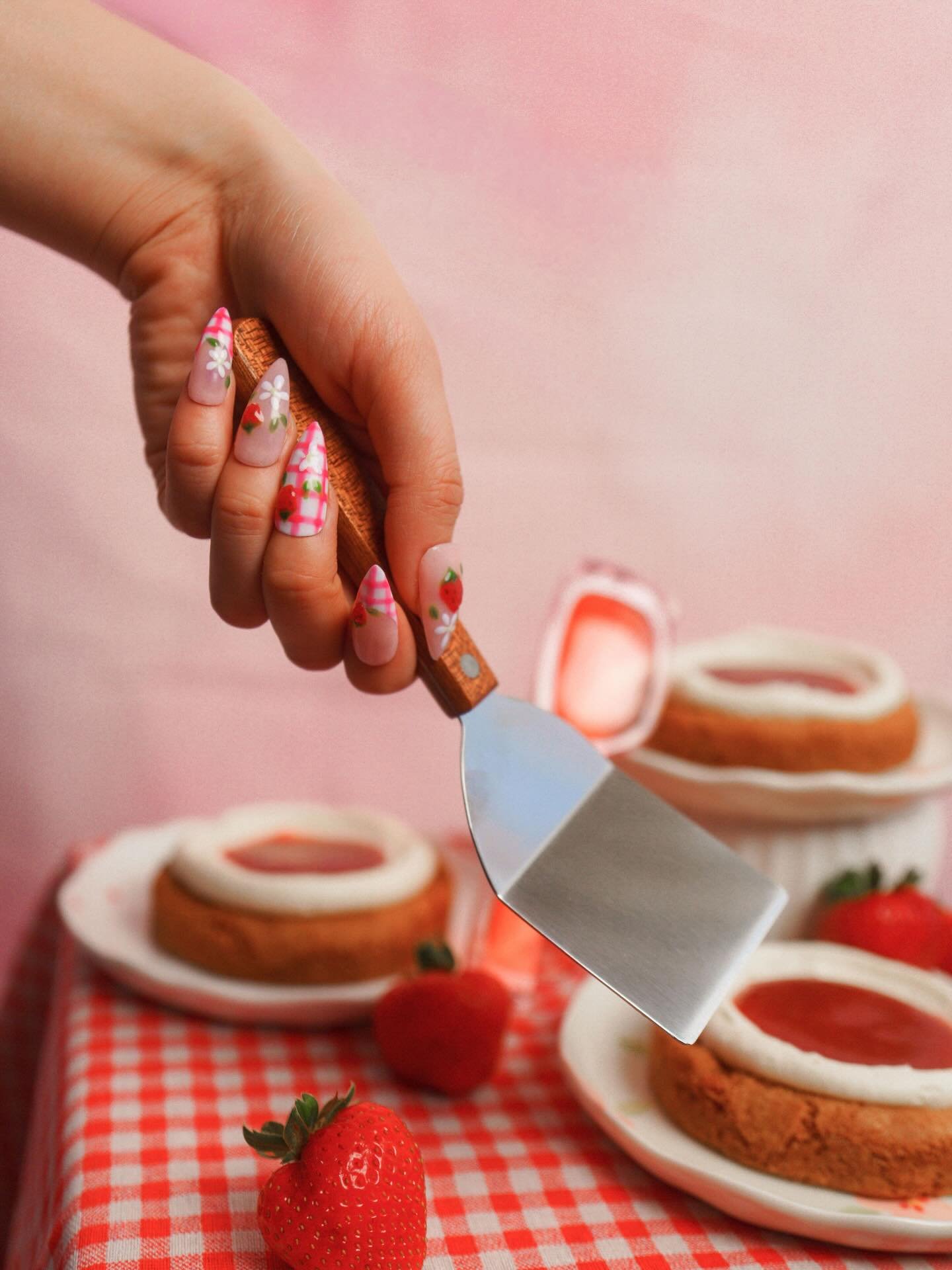 If summer had a manicure, this would be it. ☀️🍓☁️

Custom press ons inspired by @cinnyssweets strawberry cheesecake cookie

Custom press-on orders are open for grads and special occasions &mdash; perfect for matching your set to your outfit, theme, 