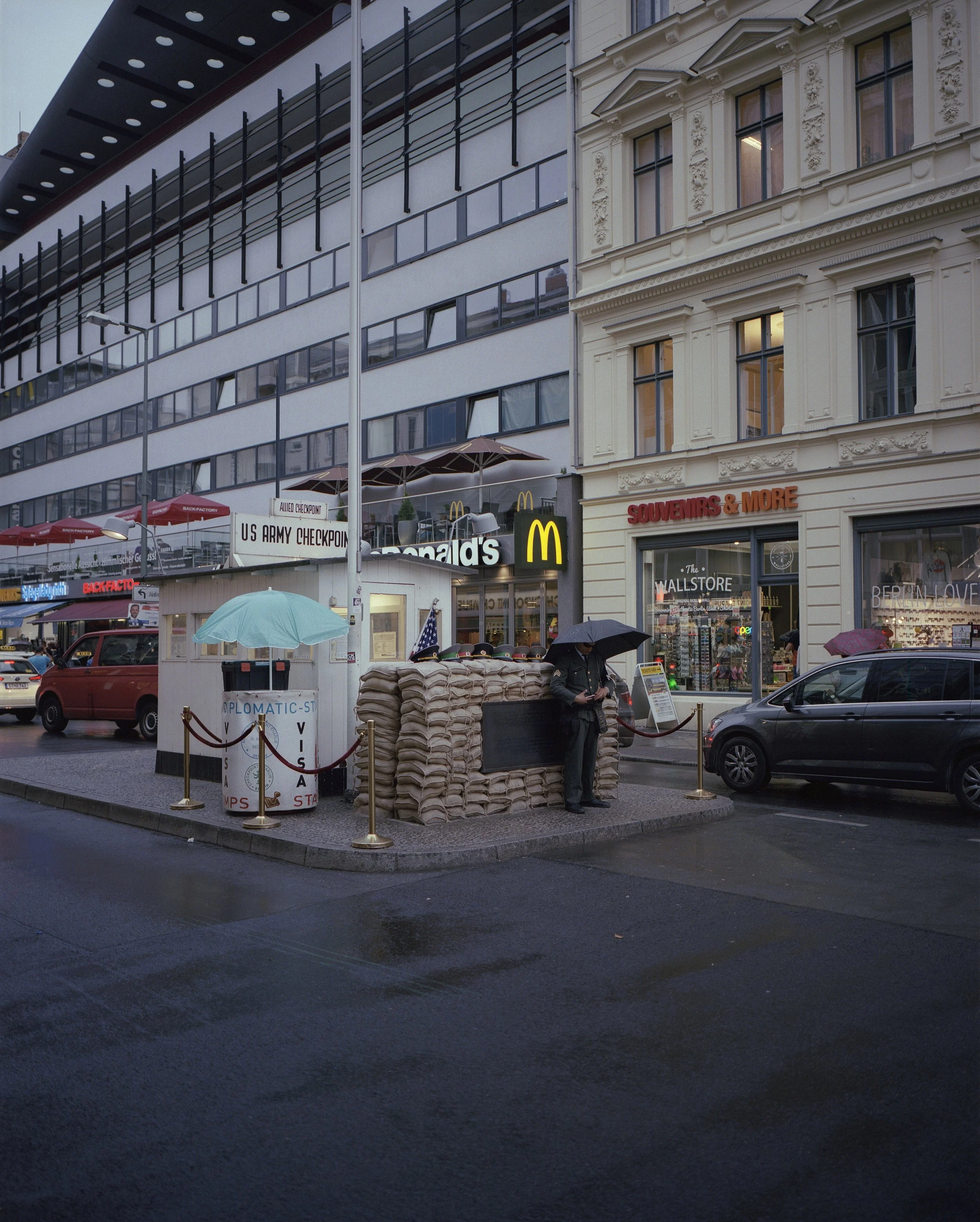 CheckpointCharlie2_web.jpg