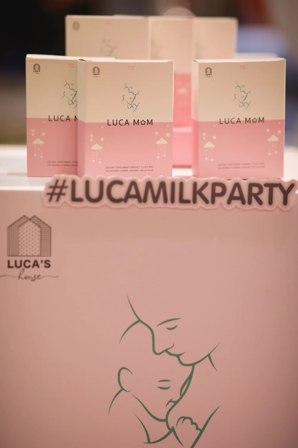 Luca's Milk (16 of 409).jpg