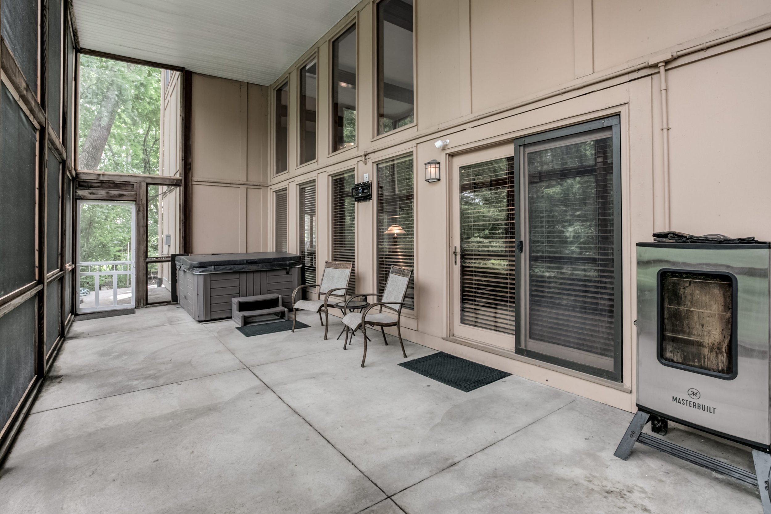 604WhiteOakLane (31 of 33).jpg