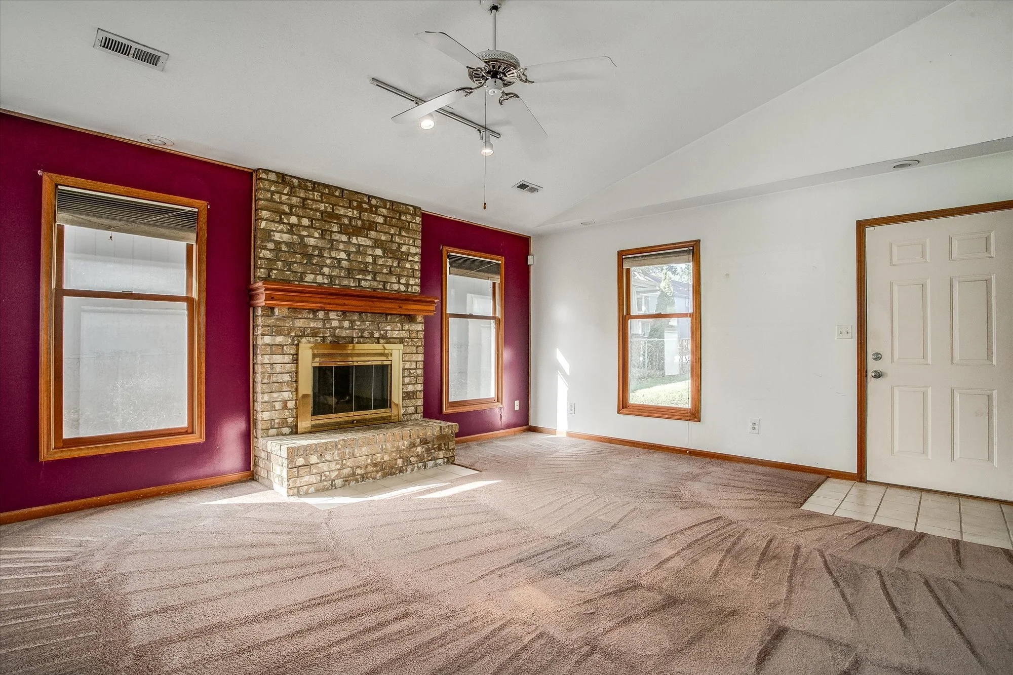 23-514onehalfSW15thSt (23 of 26).jpg