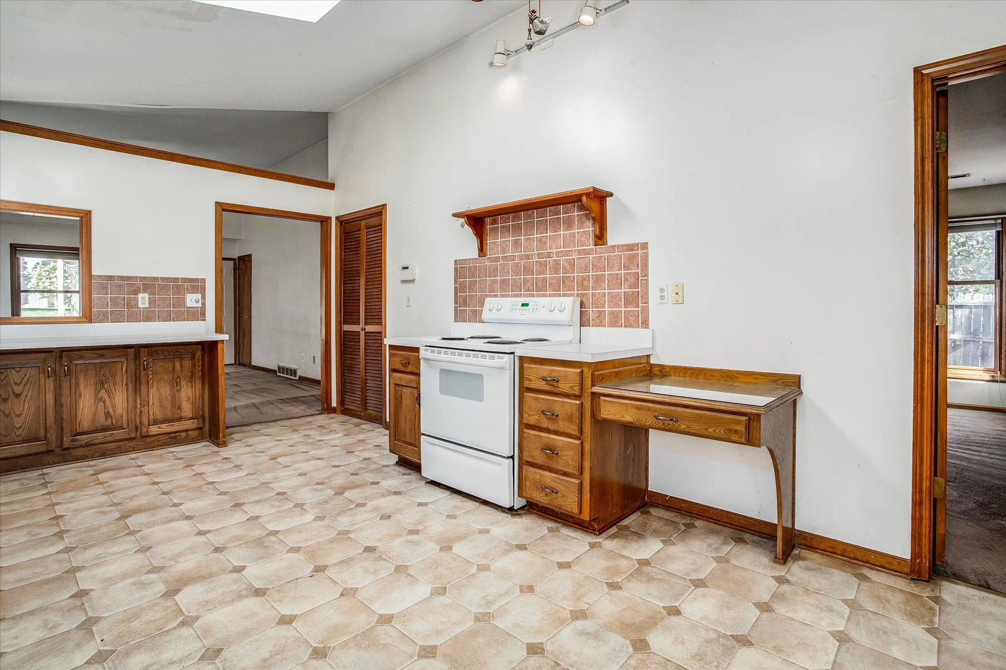 13-514onehalfSW15thSt (13 of 26).jpg