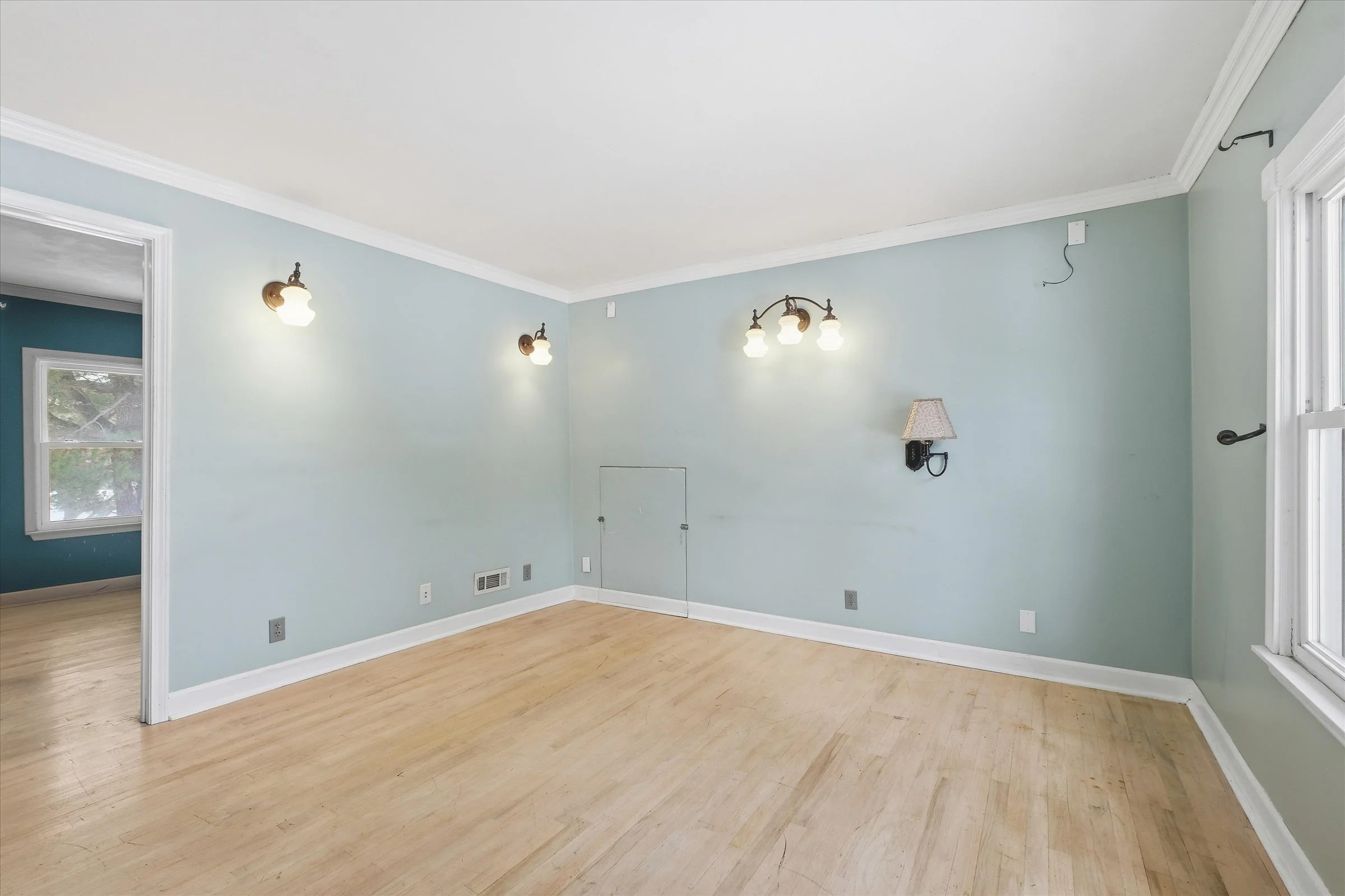 16-6209 NW Tower Dr.jpg