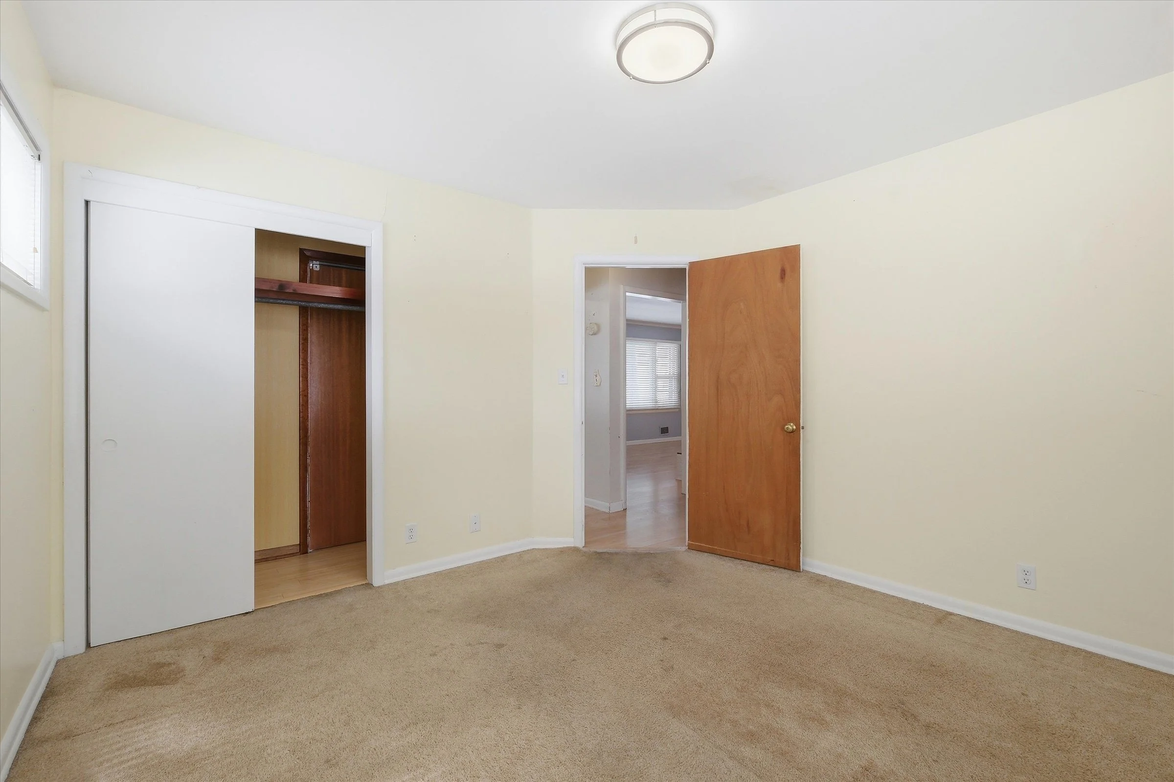 24-6209 NW Tower Dr.jpg