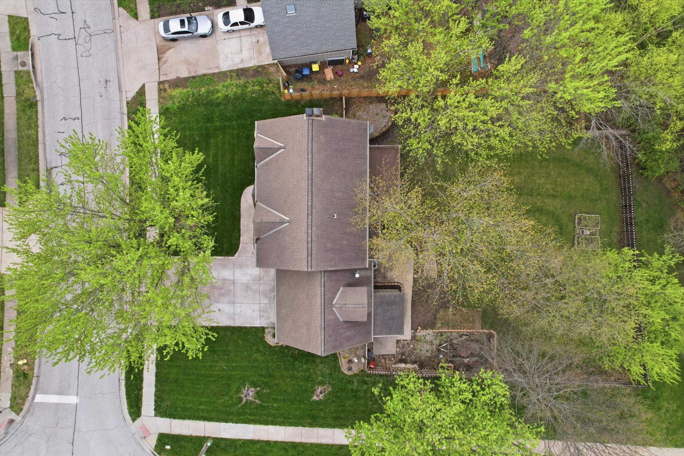 03-1100 Wellington Way.jpg