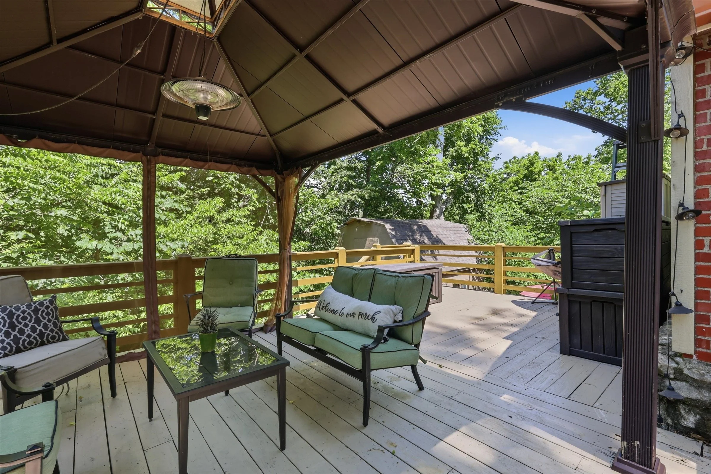 10-1300 Co Rd B.jpg