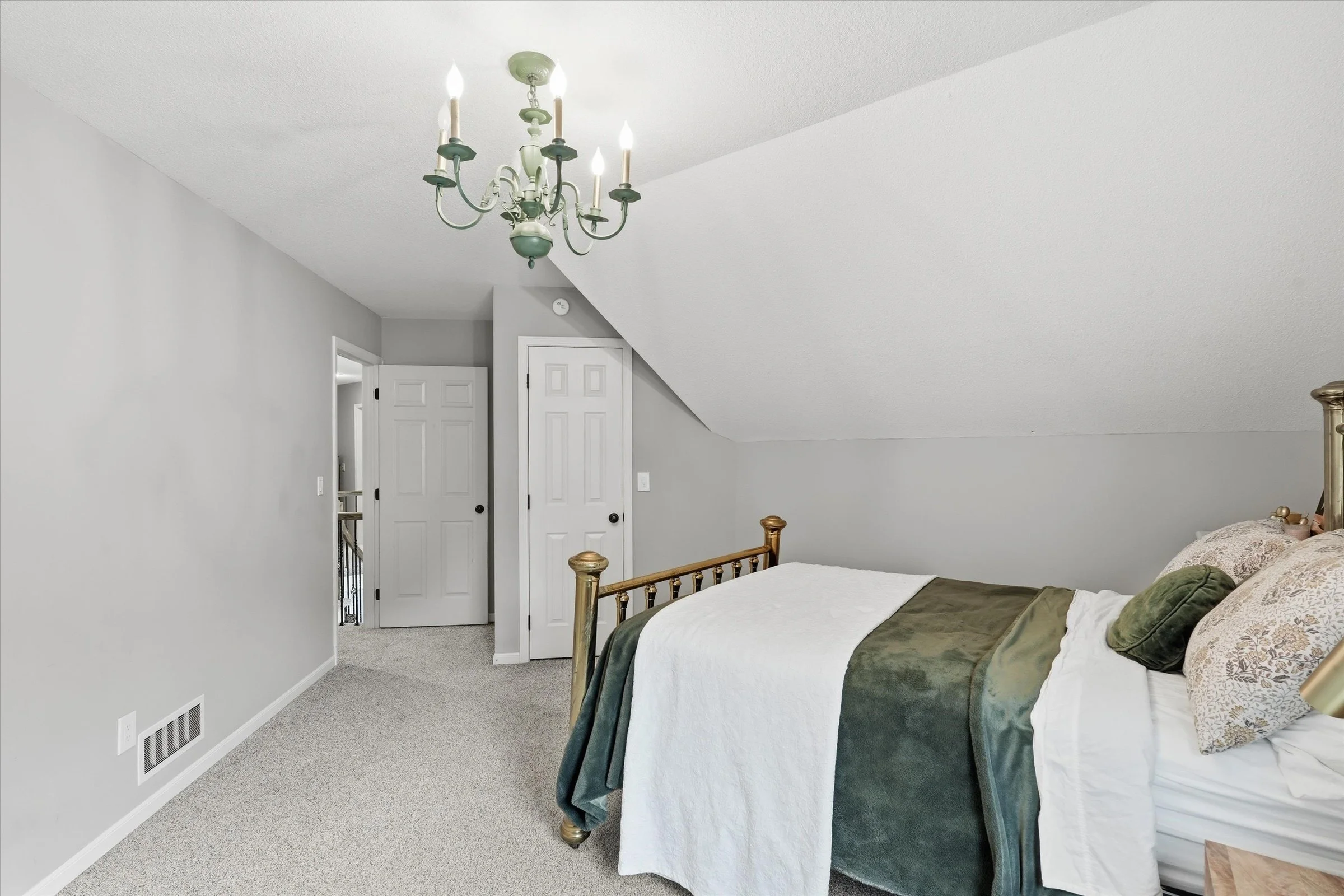 30-1320 NE 95th Terrace.jpg