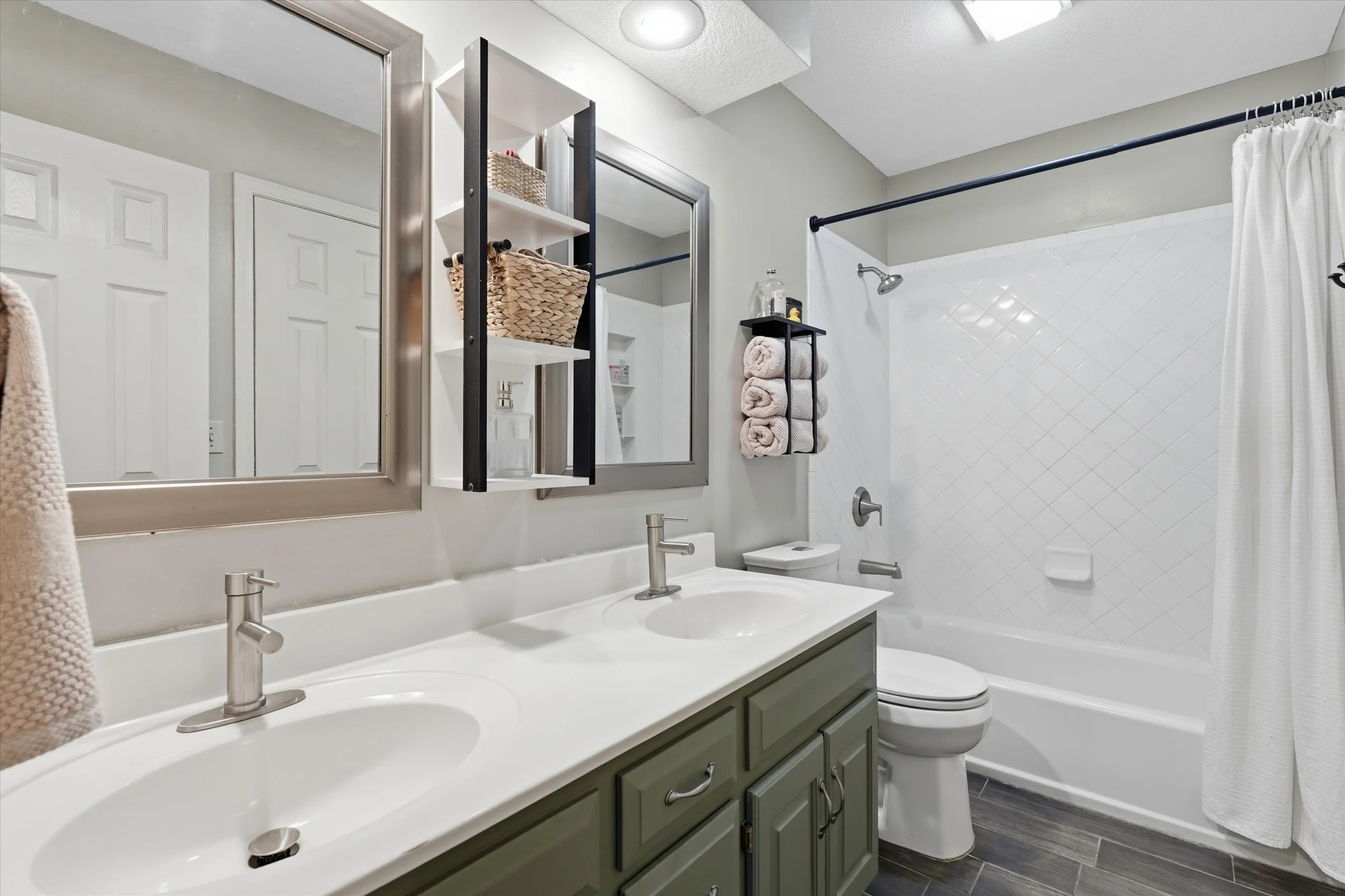 35-1320 NE 95th Terrace.jpg