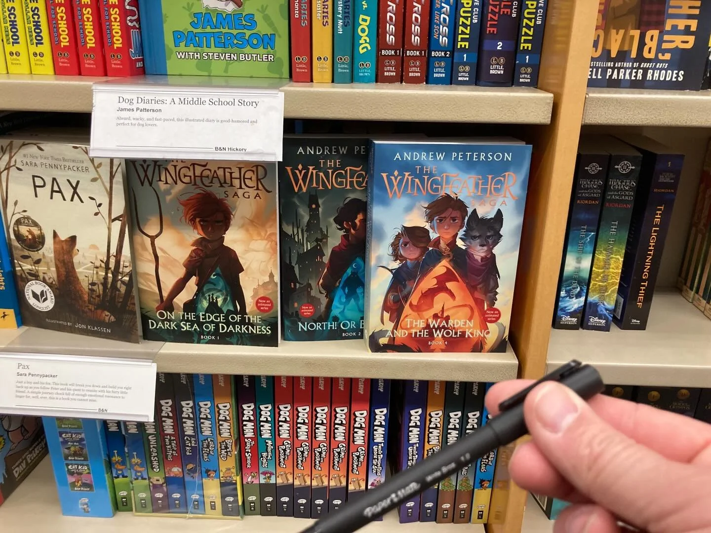 To whom it may concern: a Sneaky Book Signing&trade;️ has occurred in Hickory, NC. @bnhickory @wingfeathersaga
