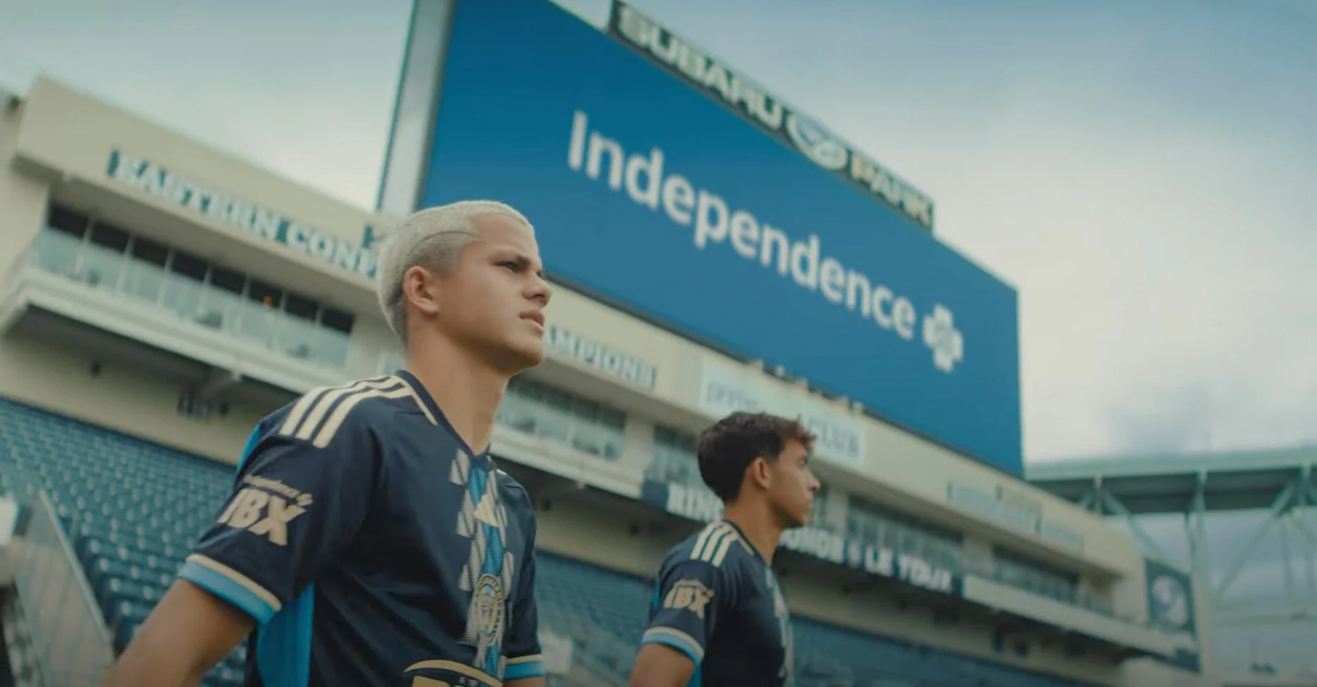  I led the in-house creative direction for this high-energy TV commercial spotlighting the Sullivan brothers—rising stars of the Philadelphia Union. Partnering closely with CML agency, I collaborated with the Creative Director, CMO, and Director of A